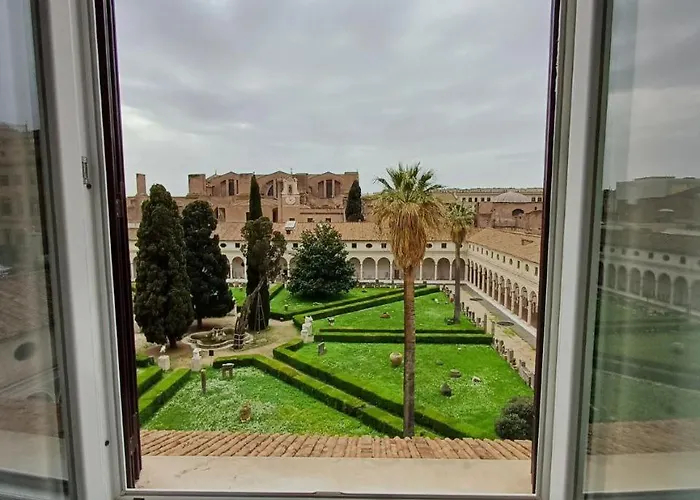 Camera X2 Con Magnifica Vista Sul Chiostro Di Michelangelo E Le Terme Di Diocleziano